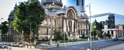 Bucharest: City Highlights Guided Walking Tour