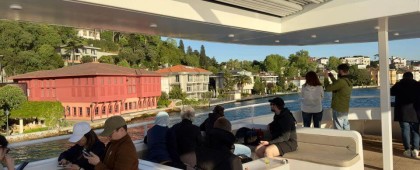 Istanbul: Daytime or Sunset Sightseeing Cruise & Audio Guide